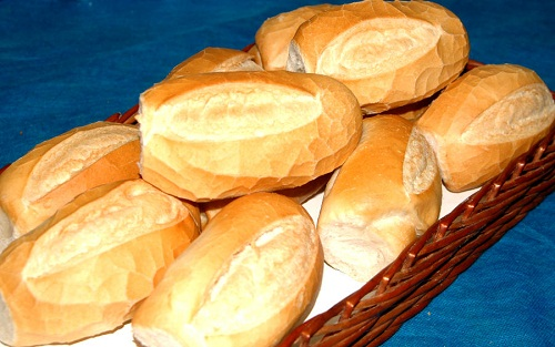 Pão Francês Fresquinho: Receita Caseira em 5 Passos Simples